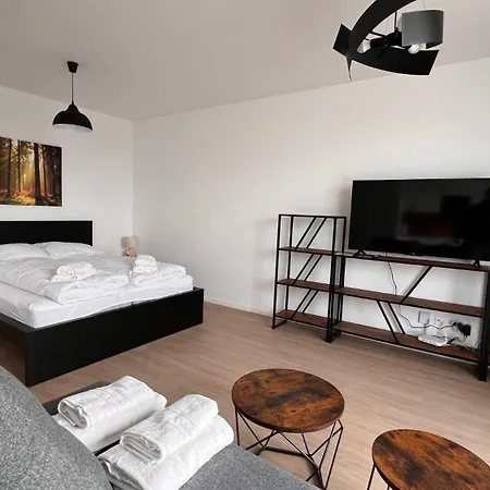 Apartment 1,5 With Terrace, New Building, 25 Pressburg